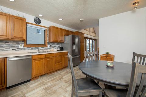 468 Lockwood Ct, Lake Summerset, IL 61019 photo 12