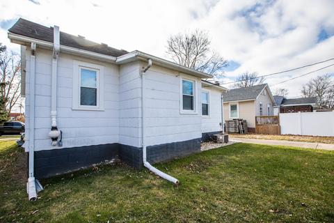 1014 E Jackson St, Bloomington, IL 61701 photo 26