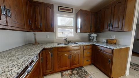 529 Cedar Ln, Arthur, IL 61911 photo 27