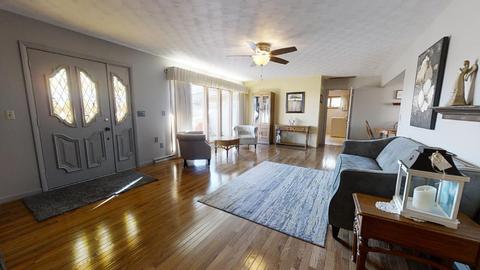 529 Cedar Ln, Arthur, IL 61911 photo 8
