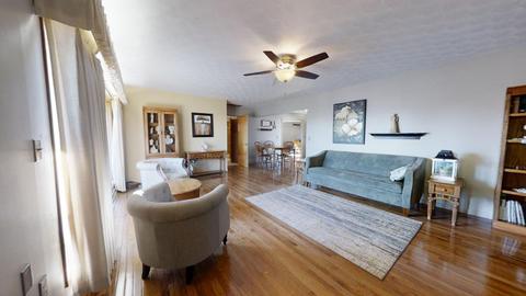 529 Cedar Ln, Arthur, IL 61911 photo 4