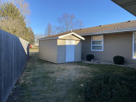 529 Cedar Ln, Arthur, IL 61911 photo 54