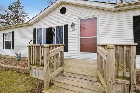 312 W Monroe St, Philo, IL 61864 photo 2