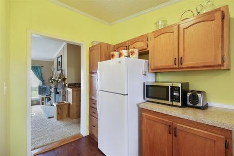 312 W Monroe St, Philo, IL 61864 photo 8