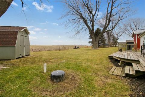 312 W Monroe St, Philo, IL 61864 photo 28