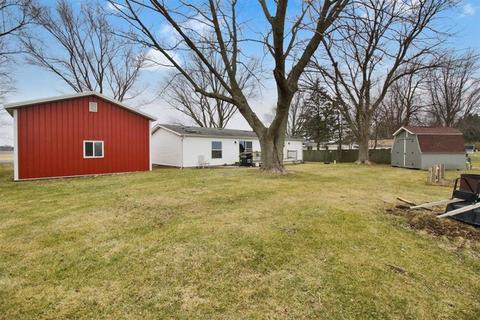 312 W Monroe St, Philo, IL 61864 photo 26