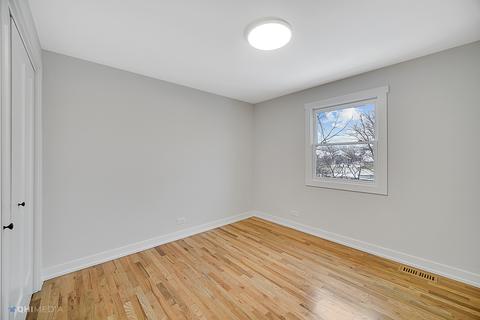 2132 N Summit St, Wheaton, IL 60187 photo 13