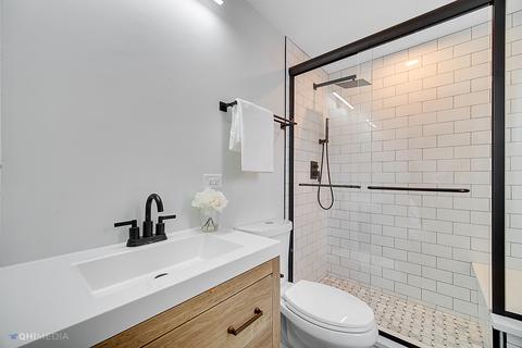 2132 N Summit St, Wheaton, IL 60187 photo 18