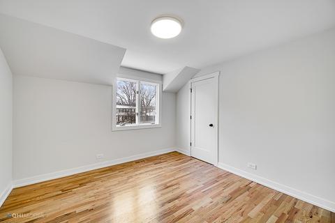 2132 N Summit St, Wheaton, IL 60187 photo 14