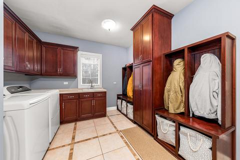 1088 Johnson Dr, Naperville, IL 60540 photo 19