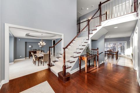 1088 Johnson Dr, Naperville, IL 60540 photo 5