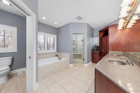 1088 Johnson Dr, Naperville, IL 60540 photo 32