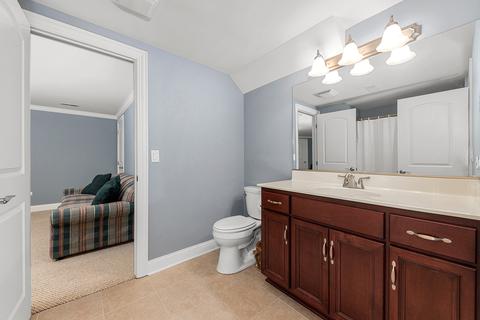 1088 Johnson Dr, Naperville, IL 60540 photo 45