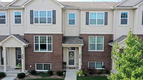 508 Lexington Ln, Rolling Meadows, IL 60008 photo 1
