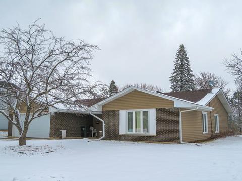 890 Rosedale Ln, Hoffman Estates, IL 60169 photo 2