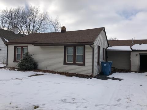1712 Prospect Ave, Peru, IL 61354 photo 2