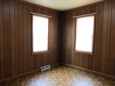 1712 Prospect Ave, Peru, IL 61354 photo 8