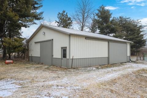 2463 550e # -b, Dewey, IL 61840 photo 30