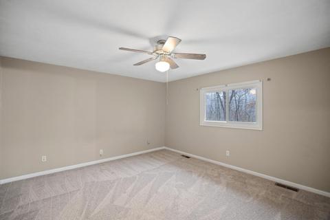 2463 550e # -b, Dewey, IL 61840 photo 15