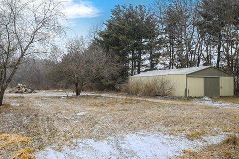 2463 550e # -b, Dewey, IL 61840 photo 34