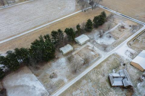 2463 550e # -b, Dewey, IL 61840 photo 51