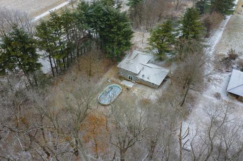 2463 550e # -b, Dewey, IL 61840 photo 42