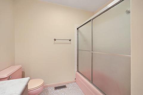 2463 550e # -b, Dewey, IL 61840 photo 25