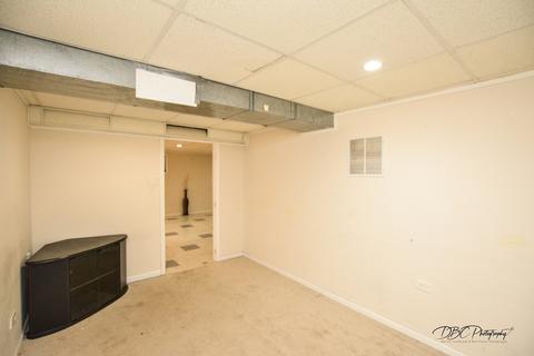 8828 Dee Rd #A, Des Plaines, IL 60016 photo 25