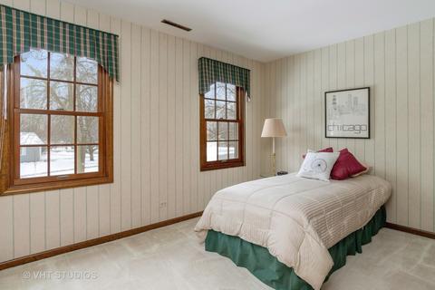 1383 Deep Run Rd, Naperville, IL 60540 photo 13