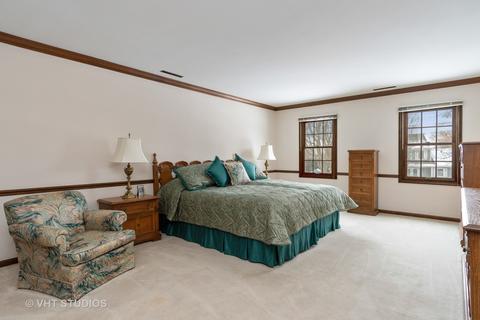 1383 Deep Run Rd, Naperville, IL 60540 photo 11