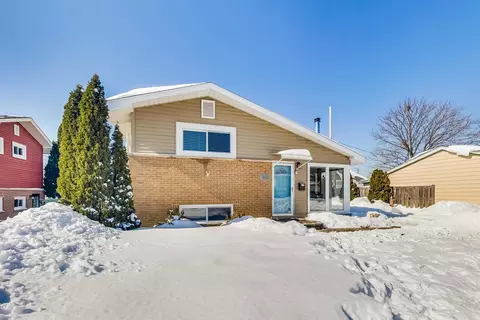 714 N Pine St, Mount Prospect, IL 60056 photo 1