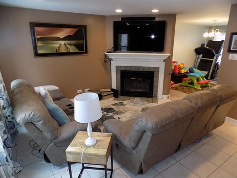 414 Ballard Dr, Algonquin, IL 60102 photo 3