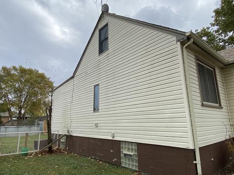 7633 Odell Ave, Bridgeview, IL 60455 photo 2