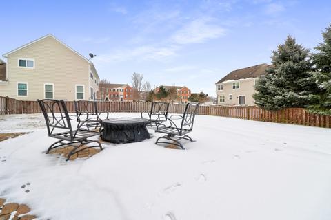 303 Comstock Dr, Elgin, IL 60124 photo 37