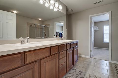 303 Comstock Dr, Elgin, IL 60124 photo 28