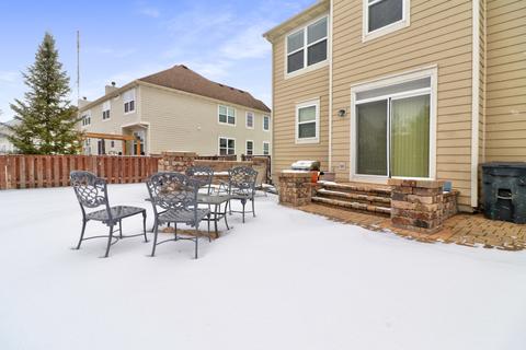 303 Comstock Dr, Elgin, IL 60124 photo 35