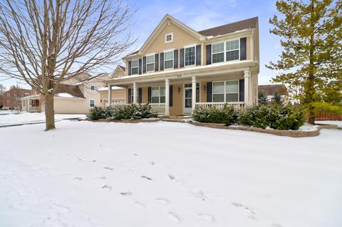 303 Comstock Dr, Elgin, IL 60124 photo 2