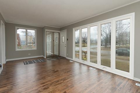 4621 S Clyde Ave, Lyons, IL 60534 photo 3