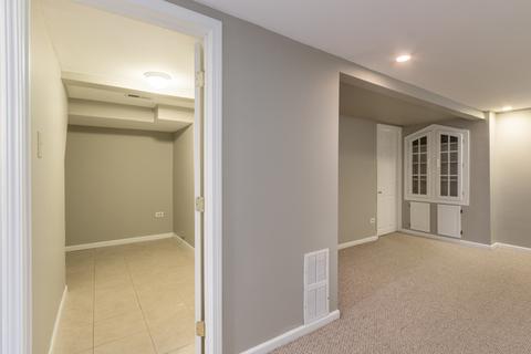 4621 S Clyde Ave, Lyons, IL 60534 photo 17