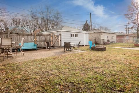 4621 S Clyde Ave, Lyons, IL 60534 photo 24