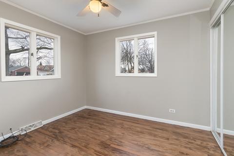 4621 S Clyde Ave, Lyons, IL 60534 photo 12