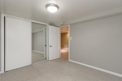 4621 S Clyde Ave, Lyons, IL 60534 photo 18