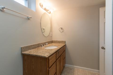 4621 S Clyde Ave, Lyons, IL 60534 photo 19