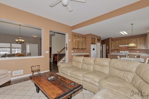 31577 N Pineview Blvd, Lakemoor, IL 60051 photo 8