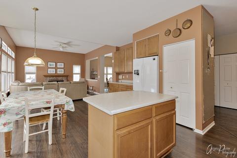 31577 N Pineview Blvd, Lakemoor, IL 60051 photo 12