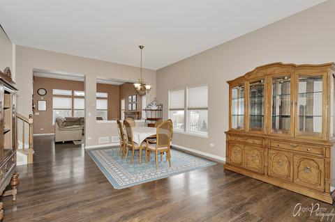 31577 N Pineview Blvd, Lakemoor, IL 60051 photo 3