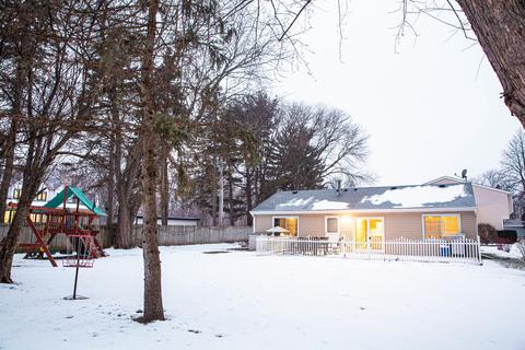 106 Green Meadow Ct, Rolling Meadows, IL 60008 photo 17