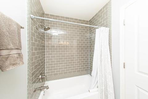 106 Green Meadow Ct, Rolling Meadows, IL 60008 photo 11