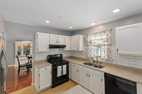 2163 Stirrup Ln, Wheaton, IL 60189 photo 10