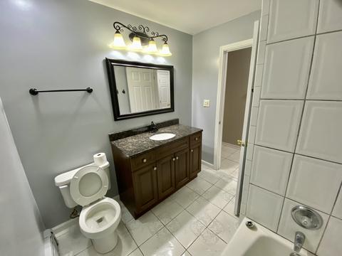 10751 S Harlem Ave #E2, Worth, IL 60482 photo 12